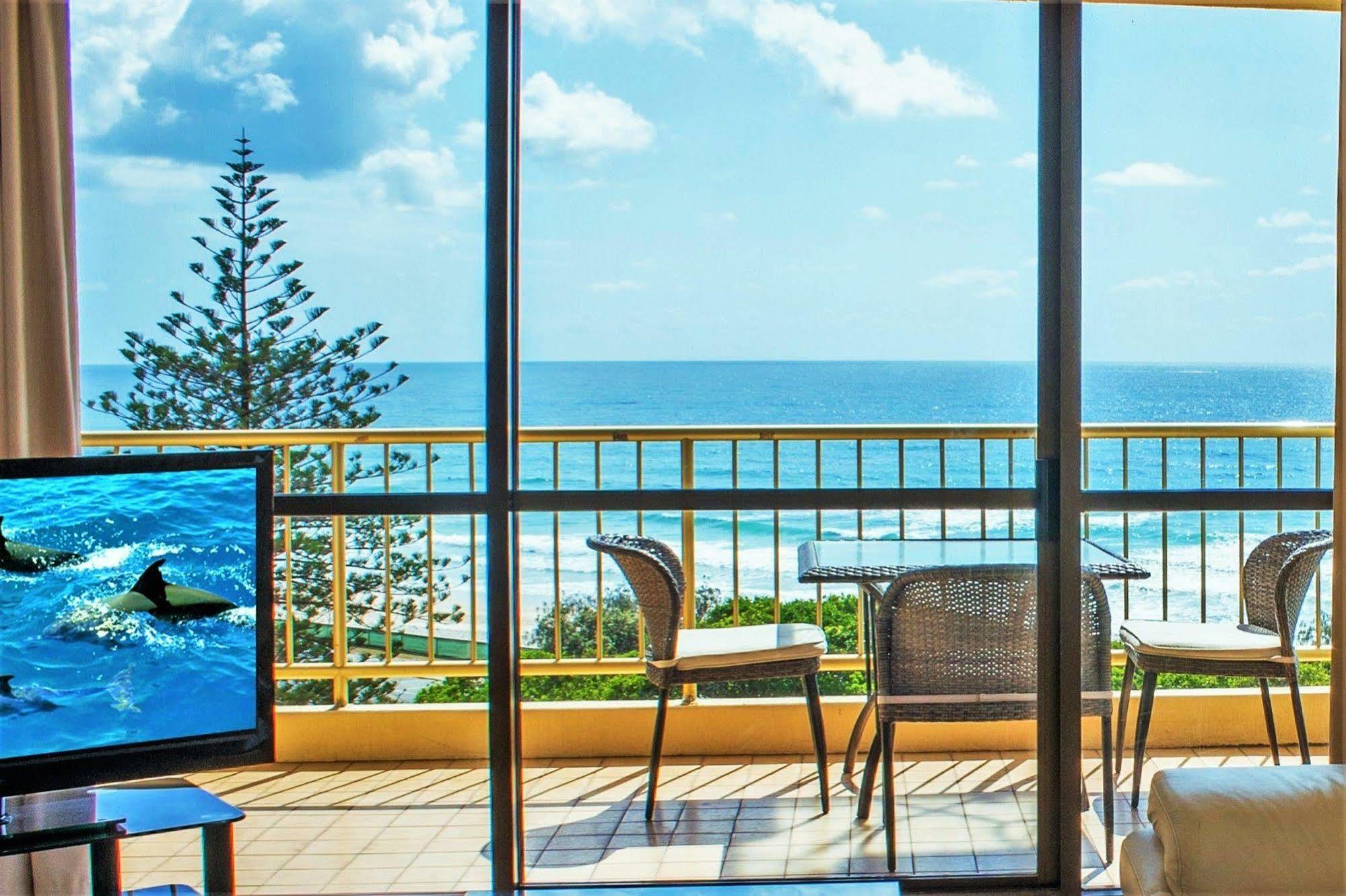 Capricorn One Beachside Holiday Apartments - Official 골드코스트 외부 사진