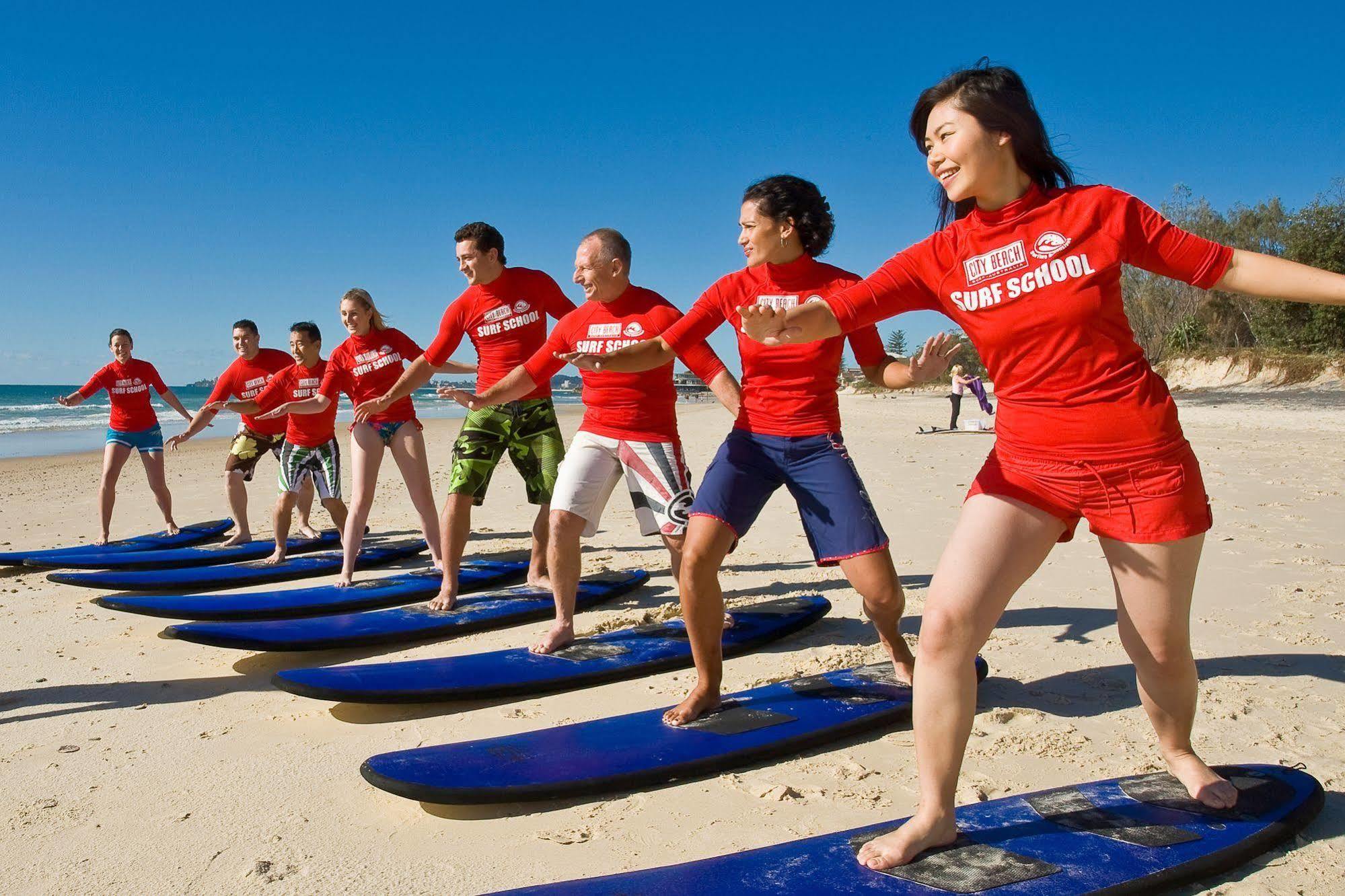 Capricorn One Beachside Holiday Apartments - Official 골드코스트 외부 사진